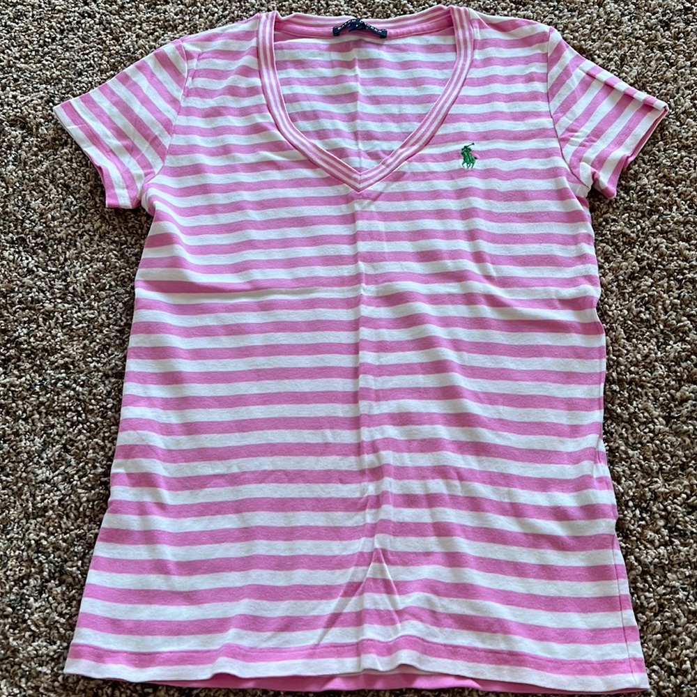 polo t-shirt
